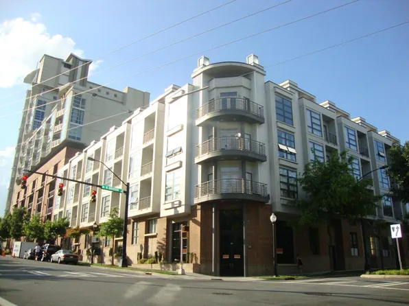 525 E 6th St #312, Charlotte, NC 28209