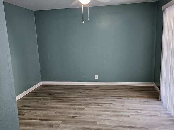 4th image of 2063 Evergreen St