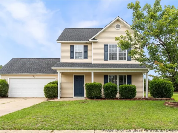 1073 Fairfield Cir, Raeford, NC 28376
