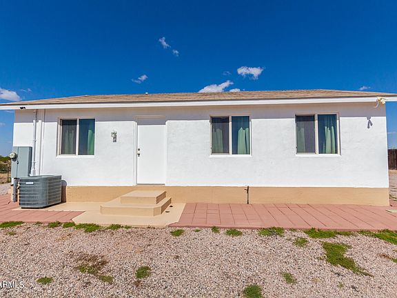 4th image of 35042 W Buchanan Avenue
