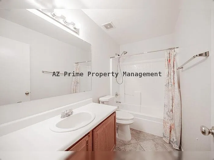 2913 W Fremont Rd — Photo 27