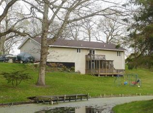 N1149 Tombeau Rd, Genoa City, WI 53128