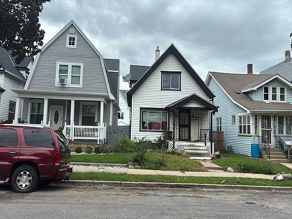 3rd image of 3726 W Scott St