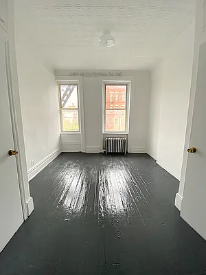 Rented by City Heights Realty | media 14