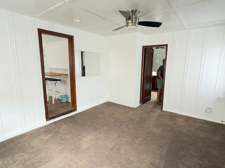 902 Tait St #1/2 — Photo 8