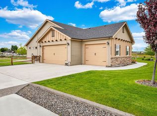 28038 Running River St, Wilder, ID 83676