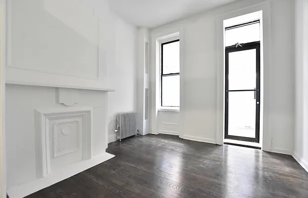 Rented by Bold New York | media 23