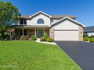 1435 E Cap Cir, Bourbonnais, IL 60914