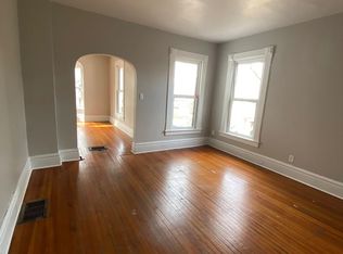 710 E 14th Street, Davenport, IA 52803