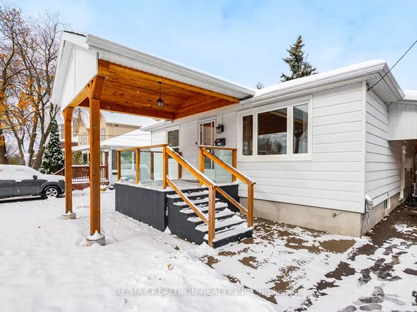 245 Elmwood Ave, Richmond Hill, ON L4C 1L3