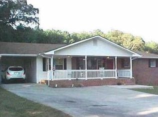 962 Taylors Chapel Rd, Anniston, AL 36201