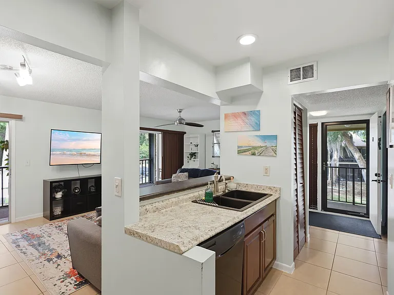 140 Orchid Woods Ct #1-13B — Photo 12