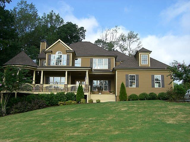 2nd image of 103 Waterford Ct