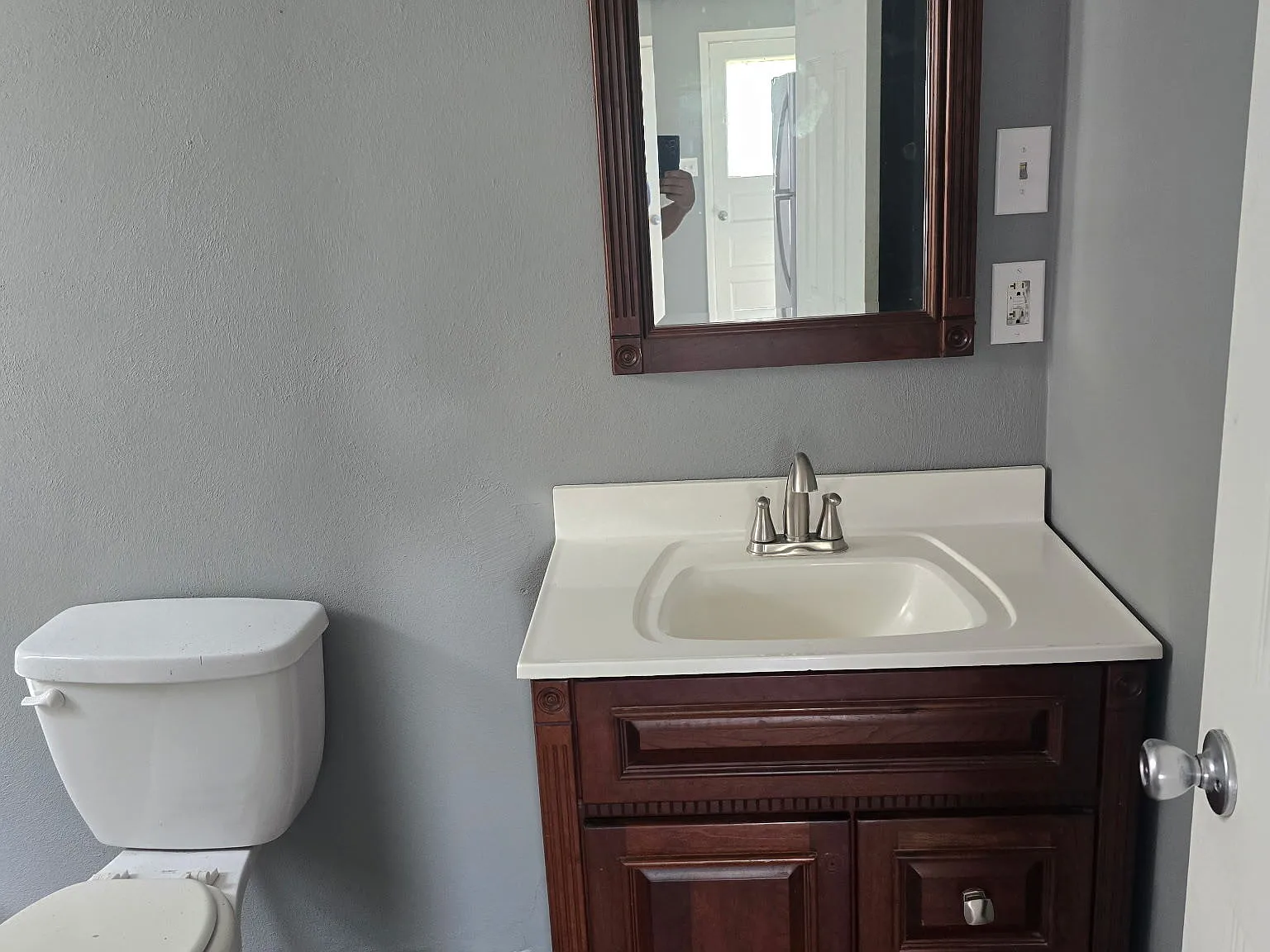 3807 Chalmers Avenue - 1 — Photo 3