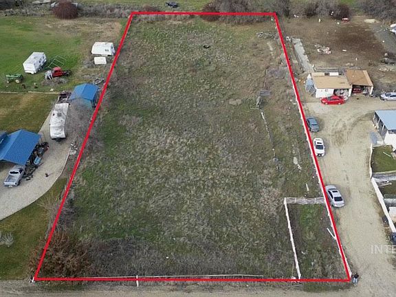 5th image of E Ustick Rd