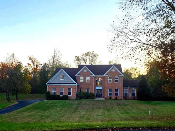 6101 Gold Yarrow Ln, Upper Marlboro, MD 20772