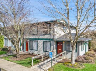 #116 CARLTON SQUARE APARTMENTS, Salem, OR 97303