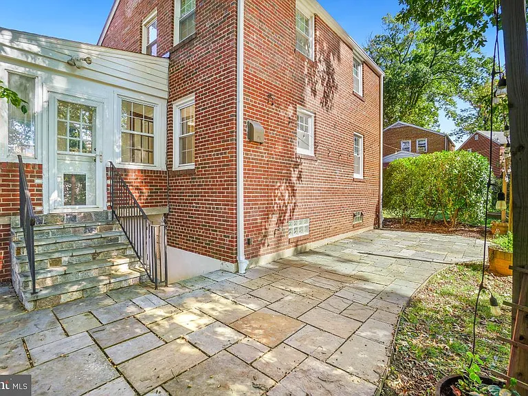 2806 Ivydale St — Photo 23