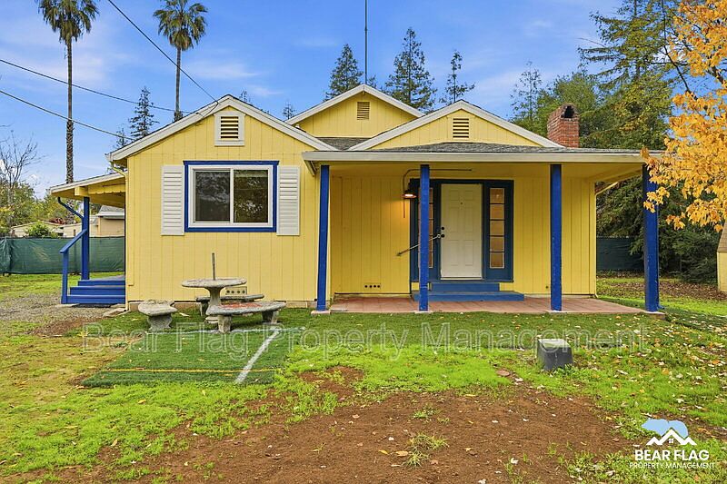 1st image of 3351 Albany Way