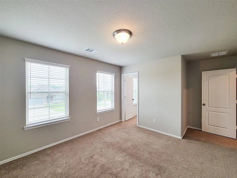 24811 Crimson Pine Dr — Photo 44