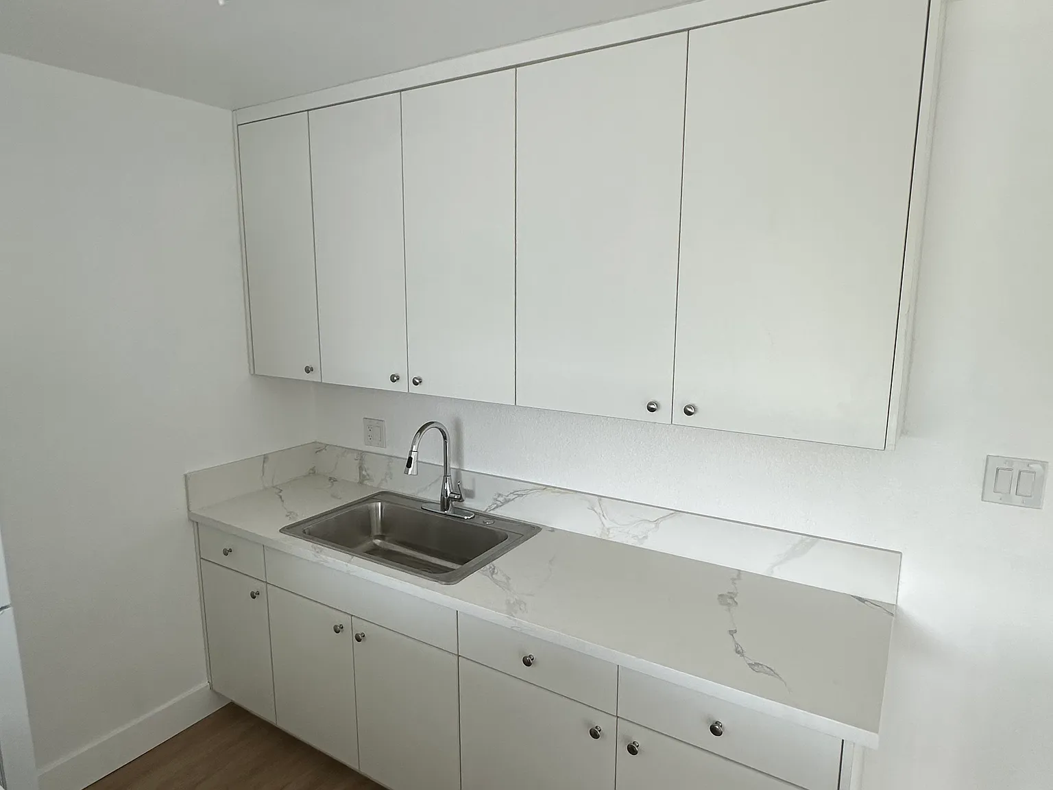1 bed, 550 sqft, $2,250 — Photo 4