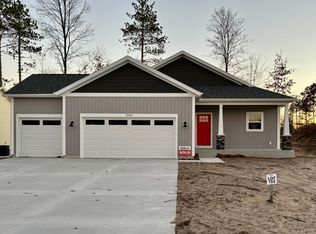 2505 Hawk Dr, Muskegon, MI 49444