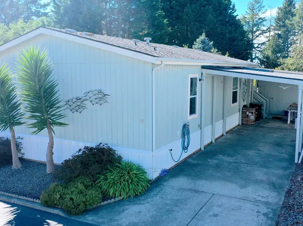 97940 W Benham Ln APT 16, Brookings, OR 97415