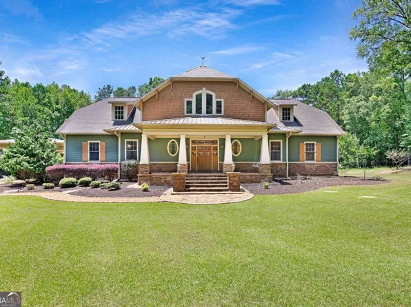 1121 Antioch Rd, Fayetteville, GA 30215