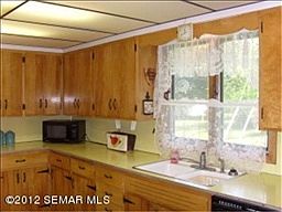 3rd image of 1133 Linn Ave
