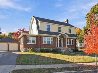 61 Gould St, Wakefield, MA 01880