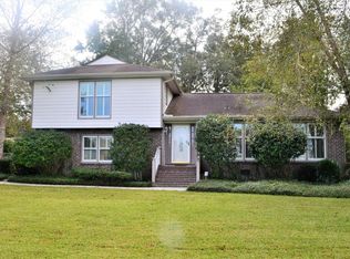 1045 Dominion Dr, Hanahan, SC 29410