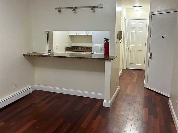 5th image of 6608 Polk St APT 2D