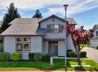 6334 Laguna Mirage Ln, Elk Grove, CA