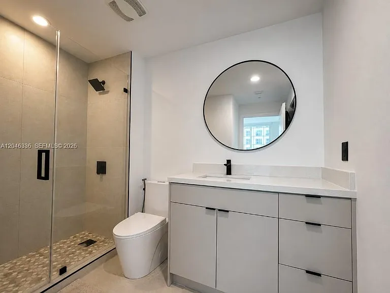 300 S Biscayne Blvd #T-1503 — Photo 6