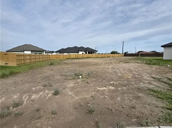 3800 E Diamond Head Ave, Mission, TX 78573