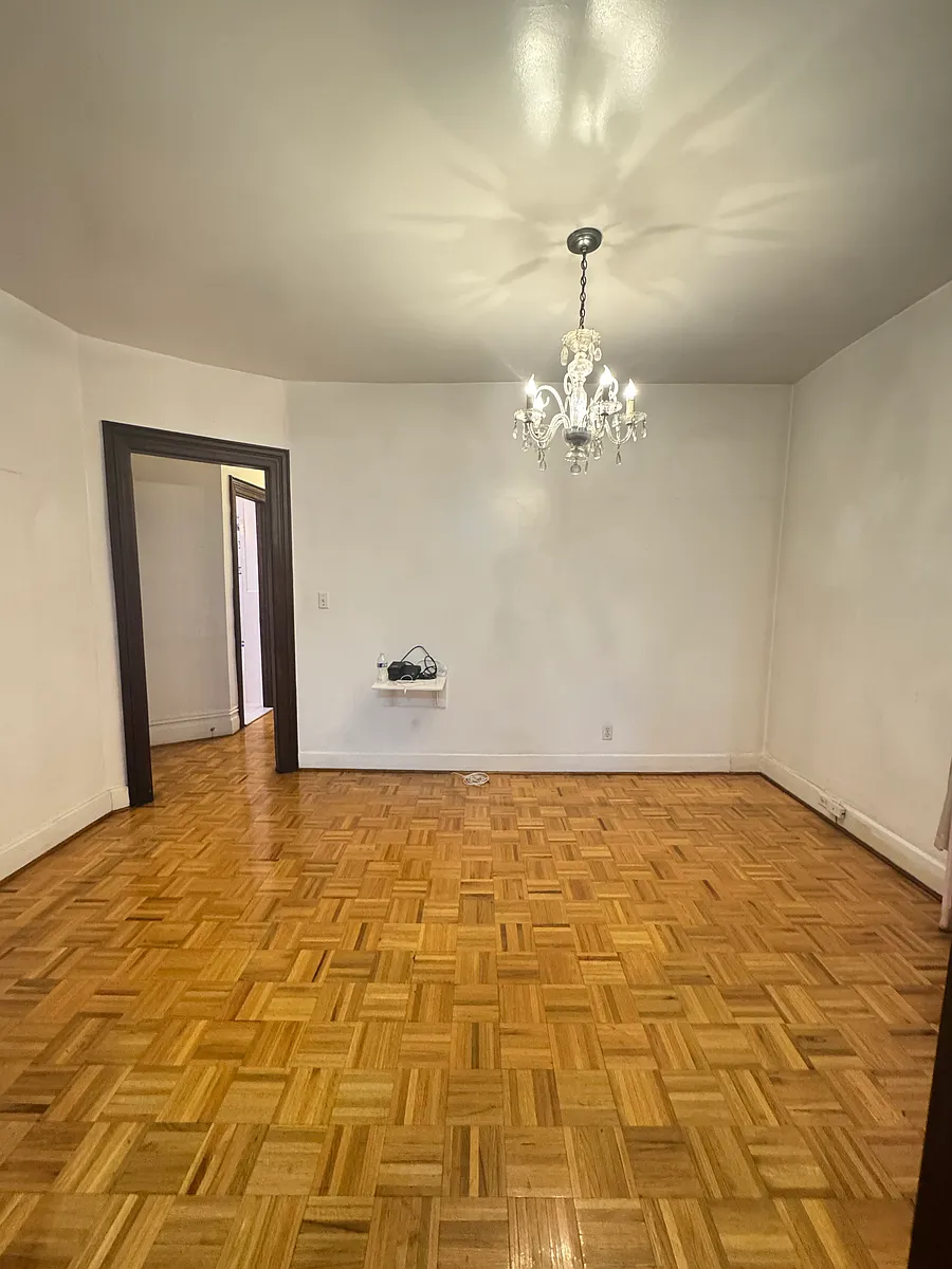 Building Photo - 2888 Wellman Ave #2