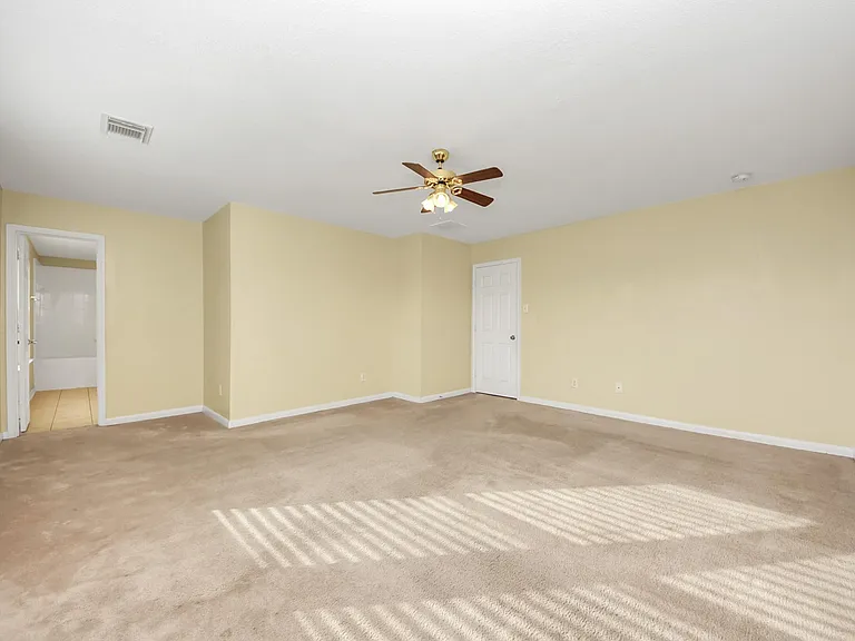 15202 Lynford Crest Dr — Photo 25