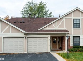 574 Greystone Ln APT A1, Wheeling, IL 60090