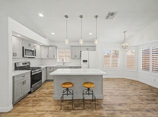 6919 E Lakeview Ave, Mesa, AZ 85209