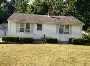 25 Groton St, Springfield, MA 01129