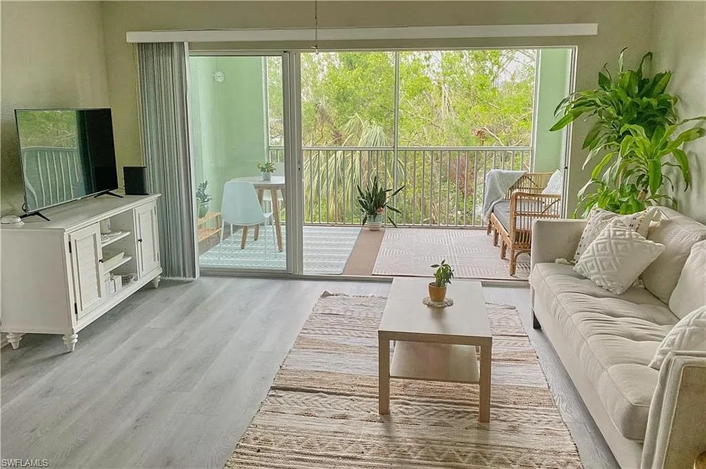 2 bed, 2.0 bath, 996 sqft, $1,500 — Photo 1