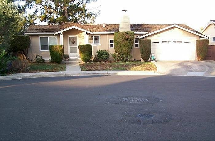 2nd image of 4352 Douglas Ct