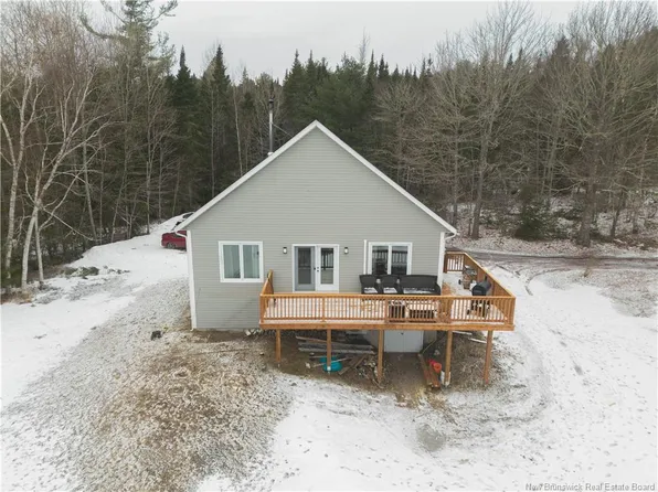 3052 Lower Cambridge Rd, Cambridge Narrows, NB E4C 1R8