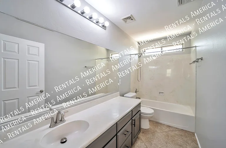 410 W Corte Calza — Photo 17