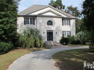 45 Pelican Point Rd, Wilmington, NC 28409