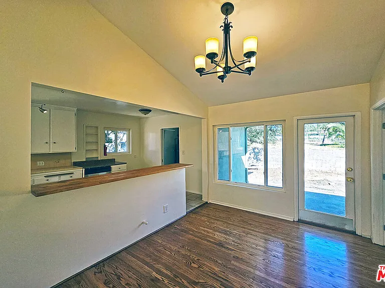3700 Glenwood Ave — Photo 13