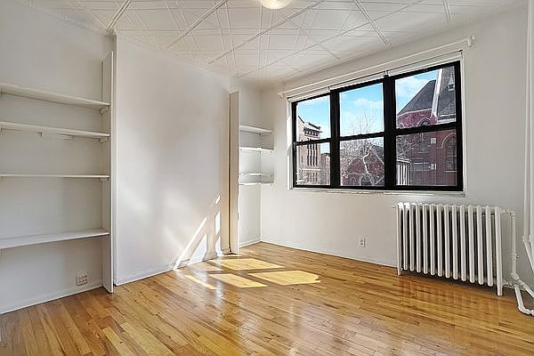 1st image of 436 4th Ave APT 2R