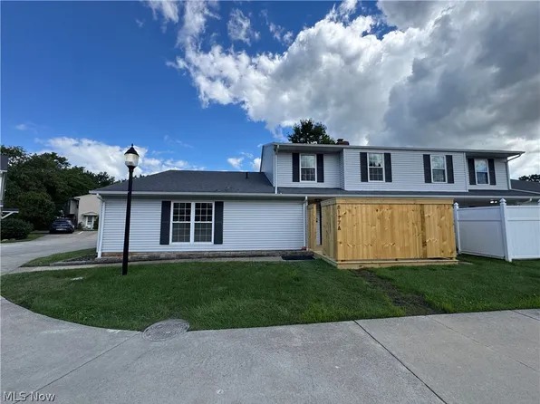 8117 Puritan Dr, Mentor, OH 44060