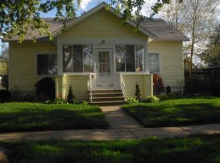 21 Englewood St, Mount Clemens, MI 48043