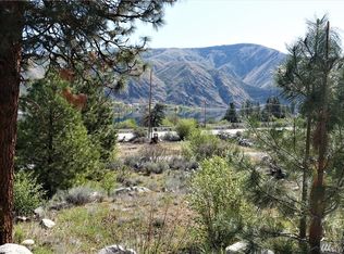 15299 Lakeview St, Entiat, WA 98822